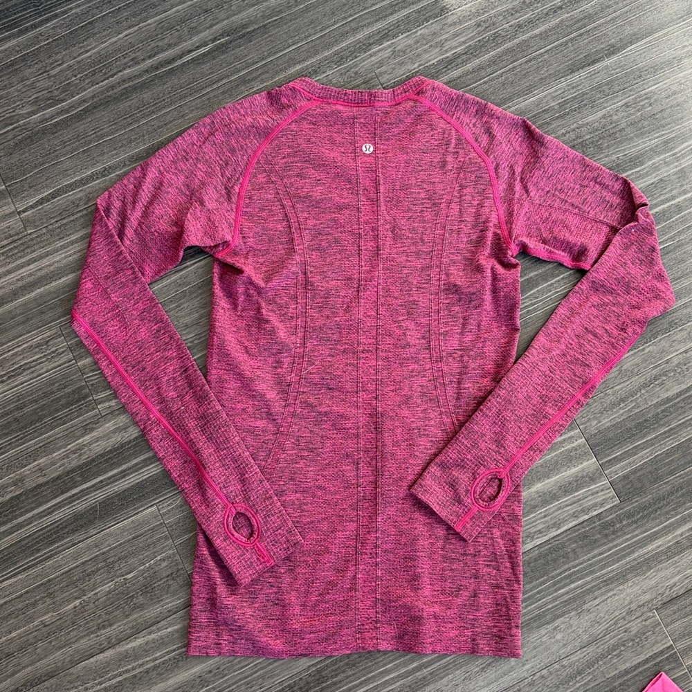 Lululemon Swiftly Tech Long-Sleeve Shirt Hip Length